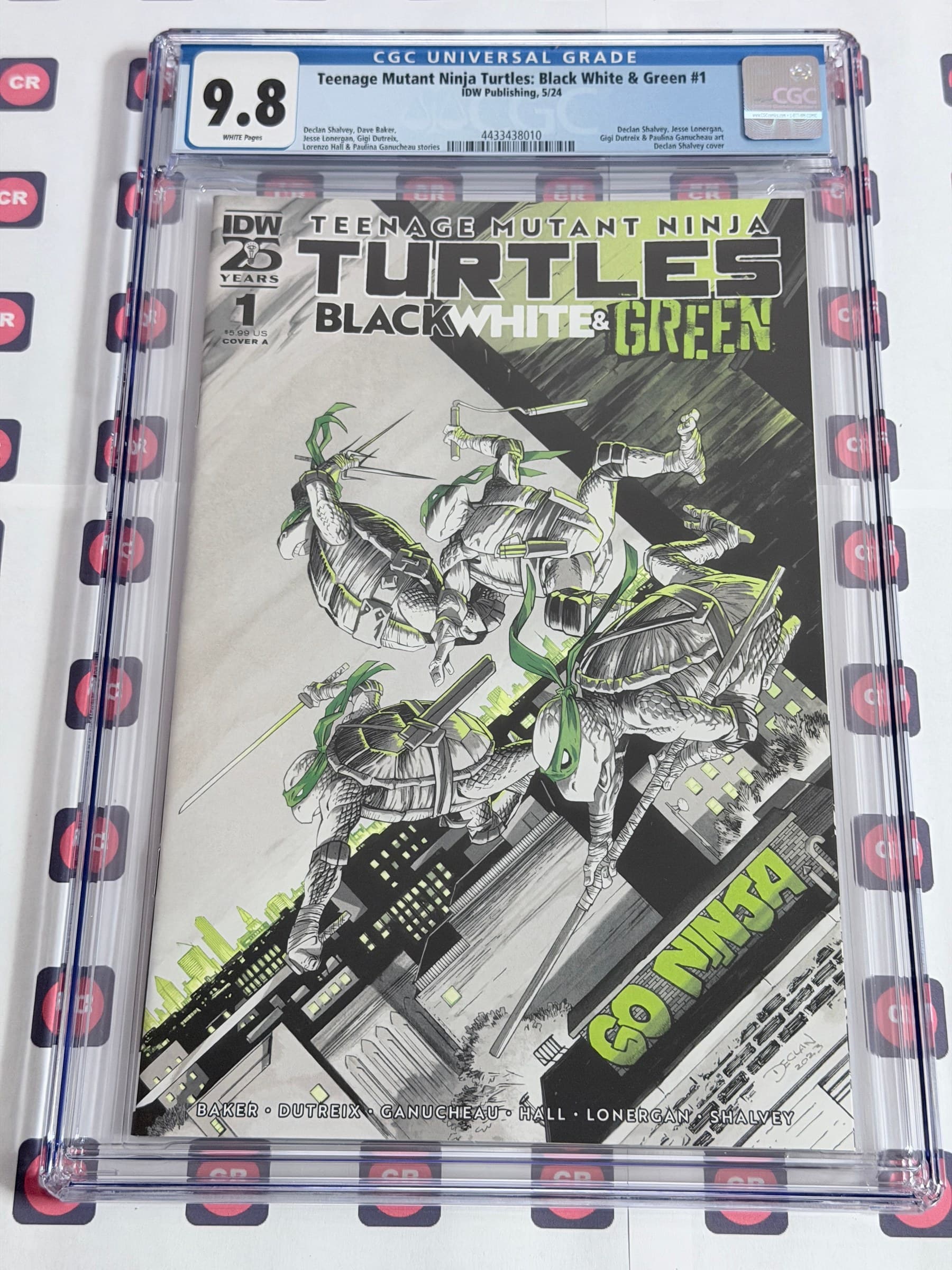 Teenage Mutant Ninja Turtles: Black White & Green #1